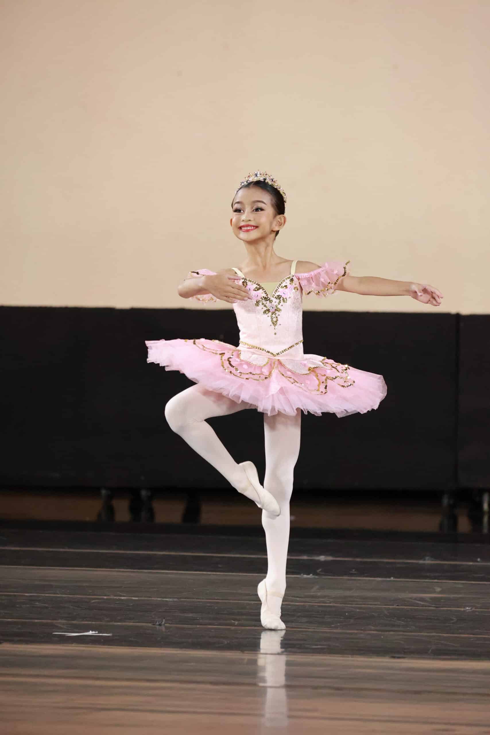 เรียนบัลเล่ต์ หลักสูตร RAD ที่ Ballerista Studio นนทบุรี